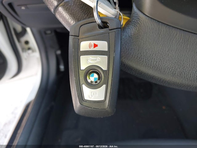 2018 Bmw 320i მანქანა იყიდება აუქციონზე, vin: WBA8E1G5XJNU93425, აუქციონის ნომერი: 45861107