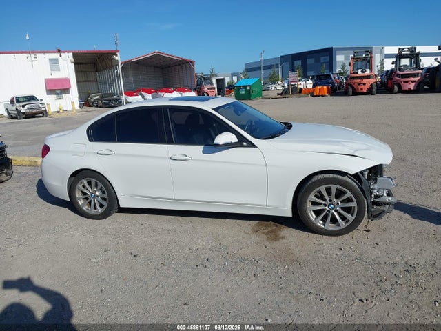 2018 Bmw 320i მანქანა იყიდება აუქციონზე, vin: WBA8E1G5XJNU93425, აუქციონის ნომერი: 45861107