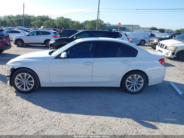 2018 Bmw 320i მანქანა იყიდება აუქციონზე, vin: WBA8E1G5XJNU93425, აუქციონის ნომერი: 45861107