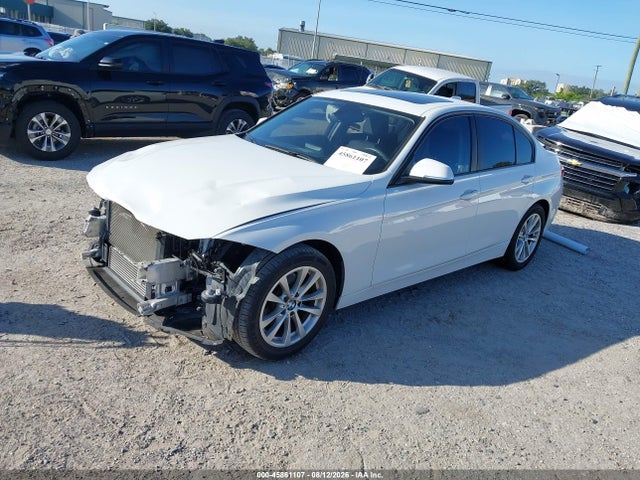 2018 Bmw 320i მანქანა იყიდება აუქციონზე, vin: WBA8E1G5XJNU93425, აუქციონის ნომერი: 45861107