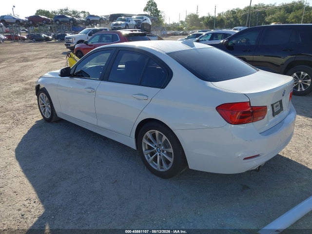 2018 Bmw 320i მანქანა იყიდება აუქციონზე, vin: WBA8E1G5XJNU93425, აუქციონის ნომერი: 45861107