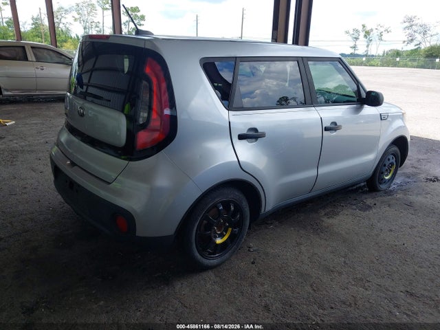 Продажа на аукционе авто 2018 Kia Soul, vin: KNDJN2A25J7596765, номер лота: 45861166