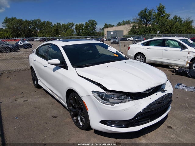 Aukcja sprzedaży 2015 Chrysler 200 S, vin: 1C3CCCDGXFN540808, numer aukcji: 45861222