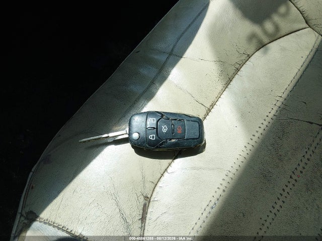 1FA6P0HD9G5132951 Ford FUSION SE