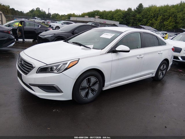 2015 Hyundai Sonata Sport მანქანა იყიდება აუქციონზე, vin: 5NPE34AF1FH085854, აუქციონის ნომერი: 45861294