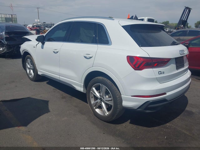 45861295 :رقم المزاد ، WA1DECF31R1030325 vin ، 2024 Audi Q3 Premium 45 Tfsi S Line Quattro Tiptronic مزاد بيع