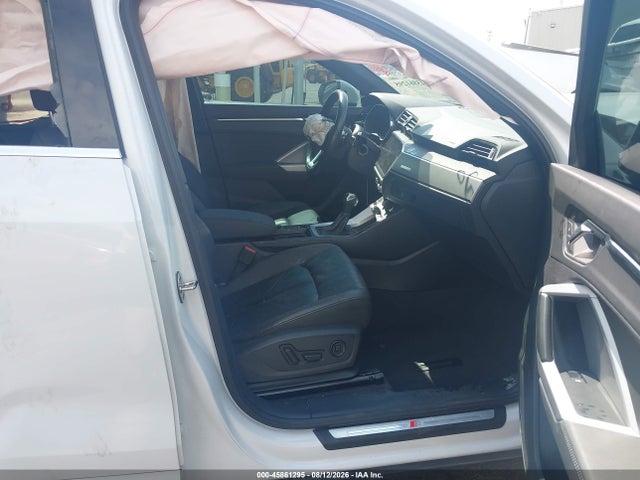 45861295 :رقم المزاد ، WA1DECF31R1030325 vin ، 2024 Audi Q3 Premium 45 Tfsi S Line Quattro Tiptronic مزاد بيع