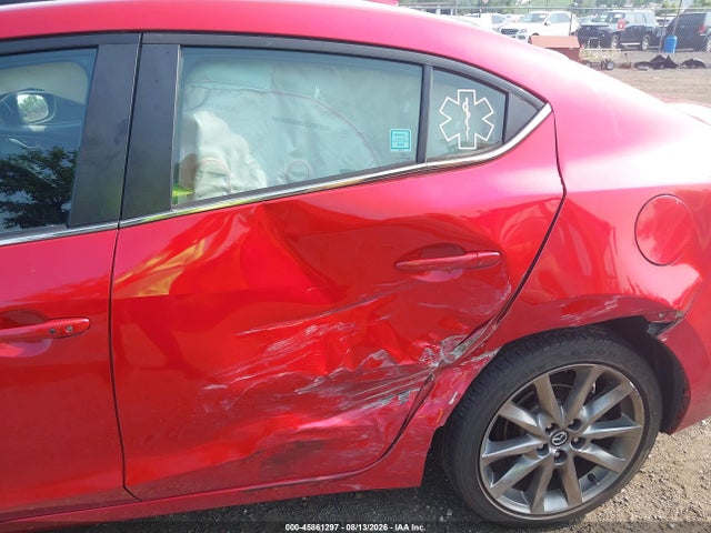 45861297 :رقم المزاد ، 3MZBN1W34JM196408 vin ، 2018 Mazda Mazda3 Grand Touring مزاد بيع
