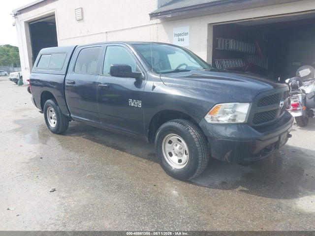 Продаж на аукціоні авто 2018 Ram 1500 Tradesman  4x4 5'7 Box, vin: 1C6RR7KG4JS297271, номер лоту: 45861355