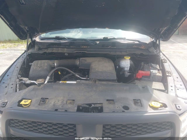 45861355 :رقم المزاد ، 1C6RR7KG4JS297271 vin ، 2018 Ram 1500 Tradesman  4x4 5'7 Box مزاد بيع