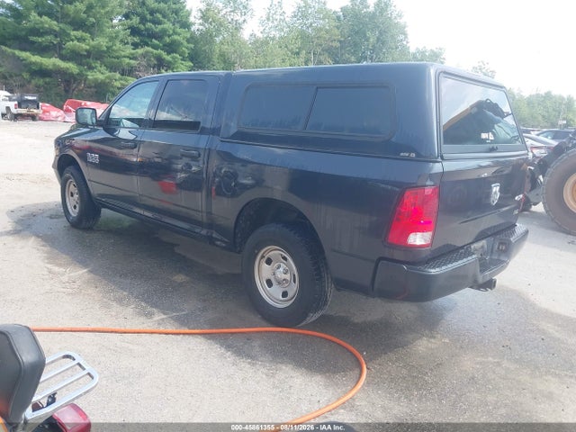 45861355 :رقم المزاد ، 1C6RR7KG4JS297271 vin ، 2018 Ram 1500 Tradesman  4x4 5'7 Box مزاد بيع