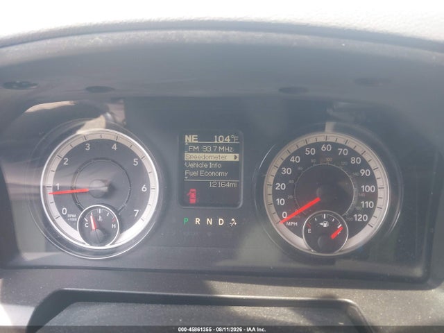 45861355 :رقم المزاد ، 1C6RR7KG4JS297271 vin ، 2018 Ram 1500 Tradesman  4x4 5'7 Box مزاد بيع