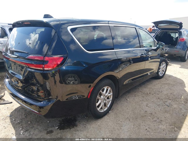 Продаж на аукціоні авто 2023 Chrysler Pacifica Touring L, vin: 2C4RC1BG2PR620685, номер лоту: 45861374