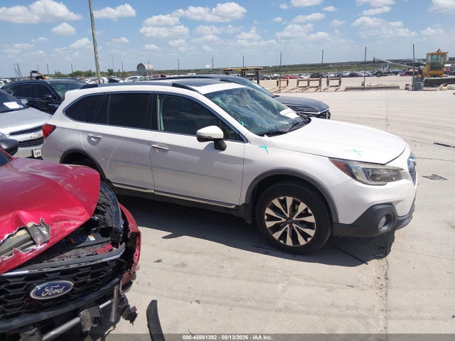 45861392 :رقم المزاد ، 4S4BSETC4J3308807 vin ، 2018 Subaru Outback 3.6r Touring مزاد بيع