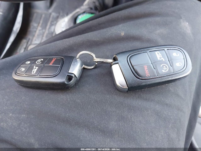 45861391 :رقم المزاد ، 1C4PJMDXXJD611108 vin ، 2018 Jeep Cherokee Limited 4x4 مزاد بيع