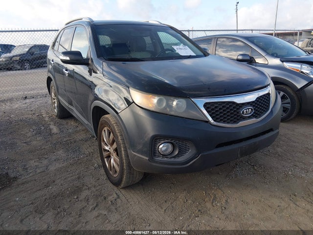 2011 Kia Sorento Ex მანქანა იყიდება აუქციონზე, vin: 5XYKU4A11BG056862, აუქციონის ნომერი: 45861427