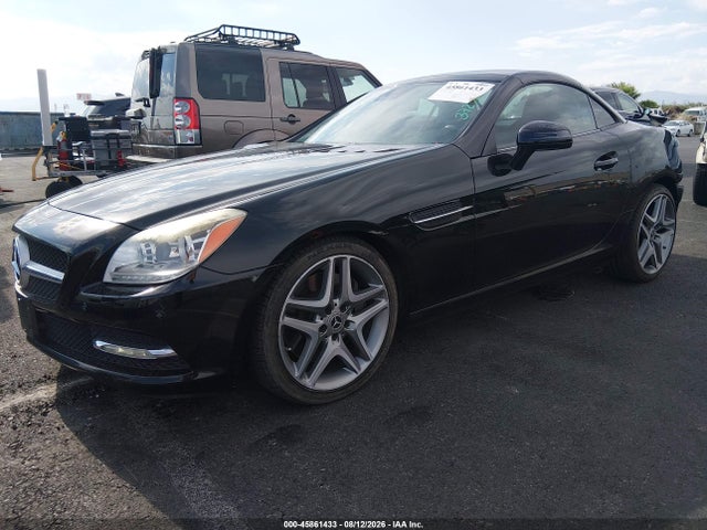 Продажа на аукционе авто 2013 Mercedes-benz Slk 350, vin: WDDPK5HA1DF067640, номер лота: 45861433