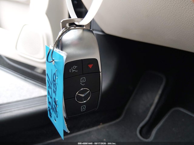 2025 Mercedes-benz Gla 250 4matic მანქანა იყიდება აუქციონზე, vin: W1N4N4HB8SJ704078, აუქციონის ნომერი: 45861440