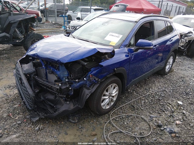 45861445 :رقم المزاد ، 7MUBAABG5RV107776 vin ، 2024 Toyota Corolla Cross Le مزاد بيع