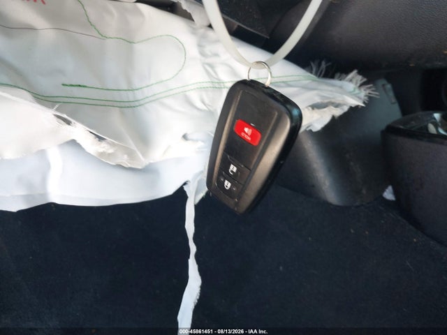 45861451 :رقم المزاد ، JTDKARFUXH3536856 vin ، 2017 Toyota Prius Four مزاد بيع