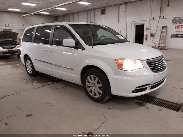 45861496 :رقم المزاد ، 2C4RC1BG8FR619748 vin ، 2015 Chrysler Town & Country Touring مزاد بيع