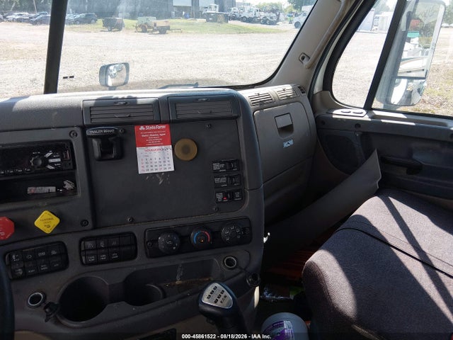 Продаж на аукціоні авто 2019 Freightliner Cascadia 125, vin: 1FUJGEDR3KLKH4255, номер лоту: 45861522