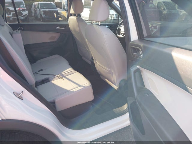 Продаж на аукціоні авто 2021 Volkswagen Tiguan 2.0t Se/2.0t Se R-line Black/2.0t Sel, vin: 3VV2B7AX8MM023344, номер лоту: 45861553