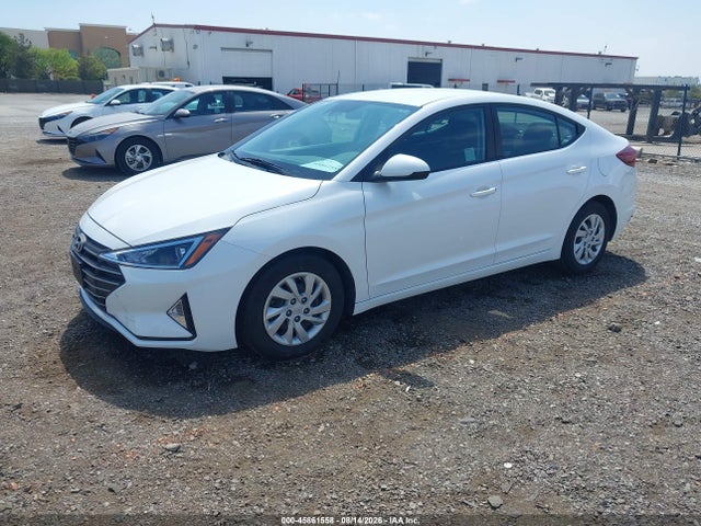 Hyundai ELANTRA SE 2020 5NPD74LF5LH615767 Image 2