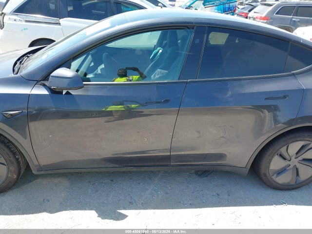 Продажа на аукционе авто 2026 Tesla Model Y Premium/rear-wheel Drive, vin: 7SAYGDED1TA684628, номер лота: 45861560