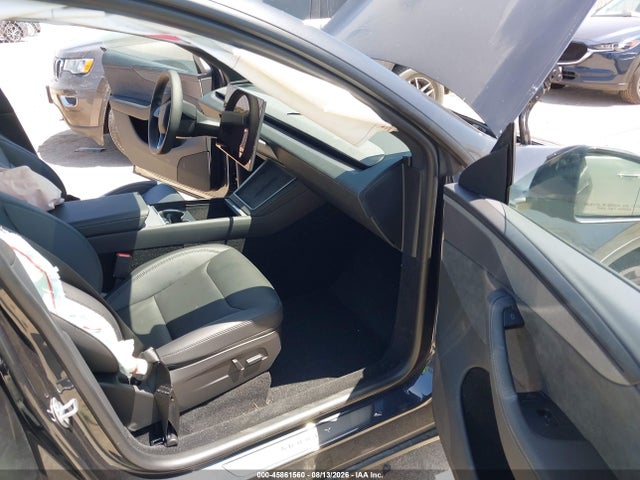 Продажа на аукционе авто 2026 Tesla Model Y Premium/rear-wheel Drive, vin: 7SAYGDED1TA684628, номер лота: 45861560