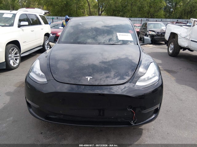 Tesla Model Y Long Range Dual Motor All-wheel Drive 2021 5YJYGDEEXMF302980 Image 12