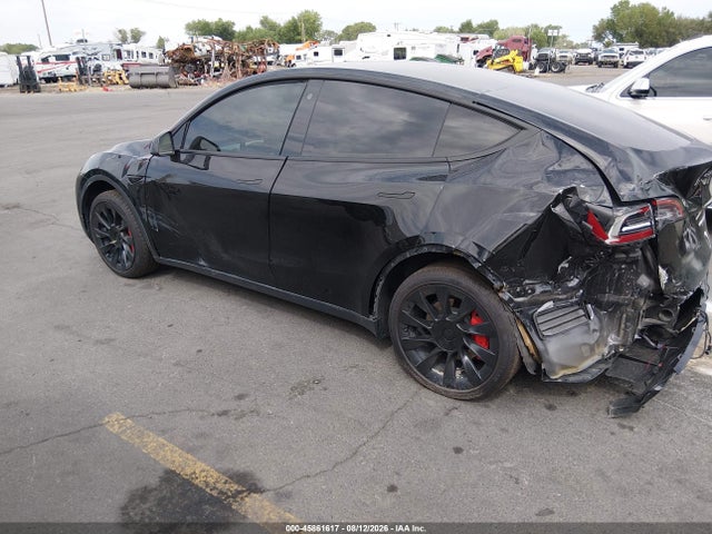 Tesla Model Y Long Range Dual Motor All-wheel Drive 2021 5YJYGDEEXMF302980 Image 14