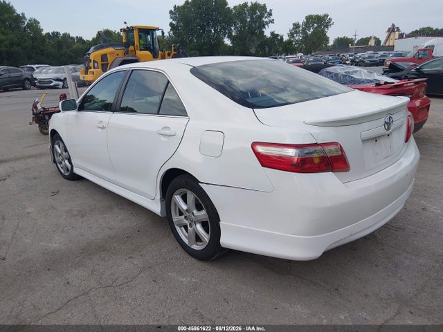 45861622 :رقم المزاد ، 4T1BE46K07U559203 vin ، 2007 Toyota Camry Se مزاد بيع