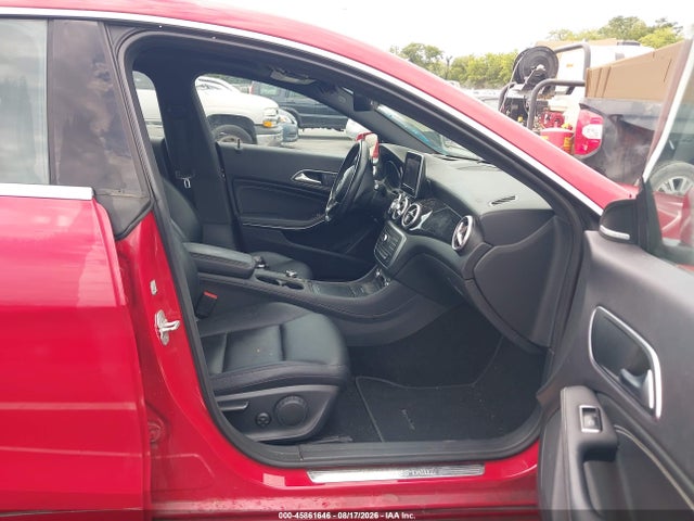 45861646 :رقم المزاد ، WDDSJ4EB3FN163170 vin ، 2015 Mercedes-benz Cla 250 مزاد بيع