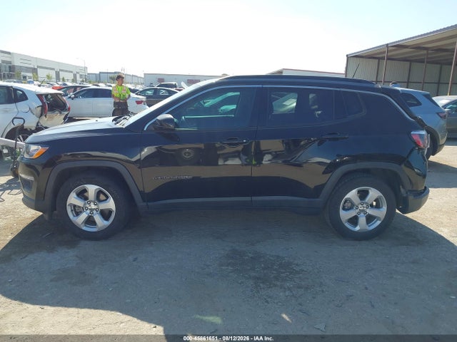 45861651 :رقم المزاد ، 3C4NJCBB3KT711670 vin ، 2019 Jeep Compass Latitude Fwd مزاد بيع