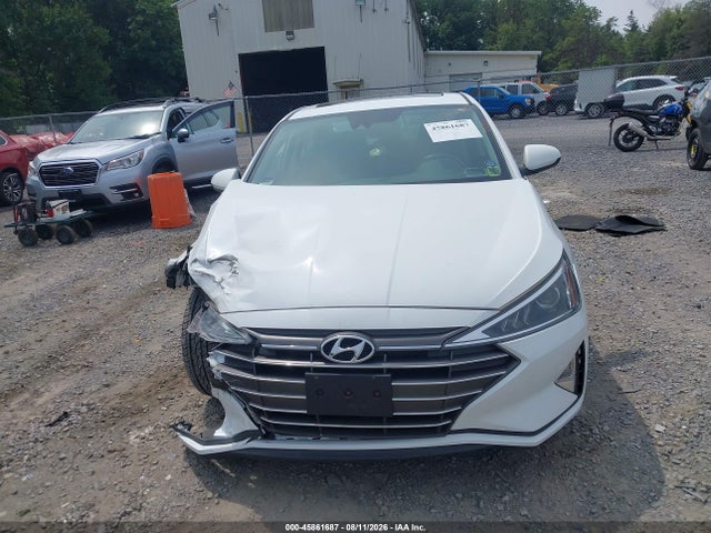 Продажа на аукционе авто 2020 Hyundai Elantra Value Edition, vin: 5NPD84LF5LH581584, номер лота: 45861687