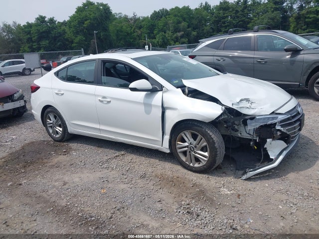 Продажа на аукционе авто 2020 Hyundai Elantra Value Edition, vin: 5NPD84LF5LH581584, номер лота: 45861687