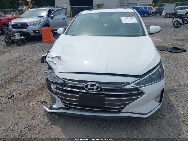Продажа на аукционе авто 2020 Hyundai Elantra Value Edition, vin: 5NPD84LF5LH581584, номер лота: 45861687