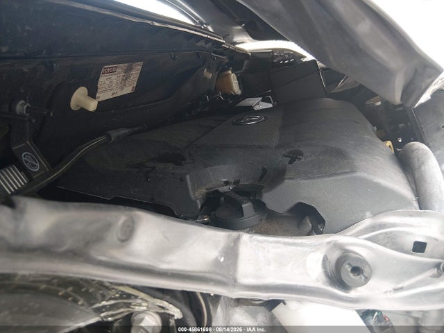 5TDYK3DC7FS671125 Toyota Sienna Xle 8 Passenger