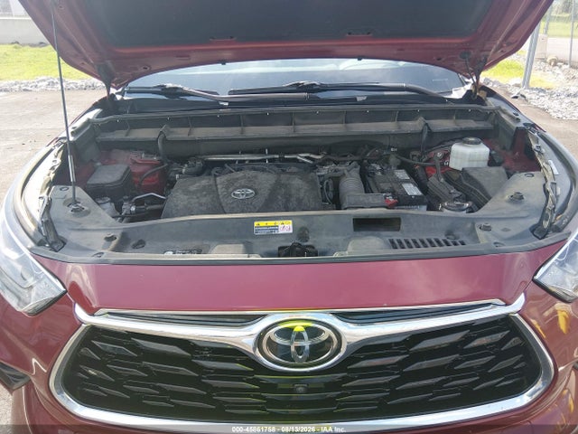 Toyota Highlander Limited 2022 5TDDZRBH2NS236684 Image 10