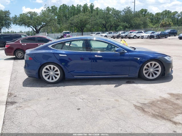 45861794 :رقم المزاد ، 5YJSA1E22JF245245 vin ، 2018 Tesla Model S 100d/75d/p100d مزاد بيع