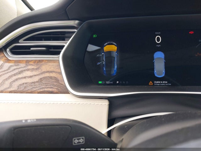 45861794 :رقم المزاد ، 5YJSA1E22JF245245 vin ، 2018 Tesla Model S 100d/75d/p100d مزاد بيع