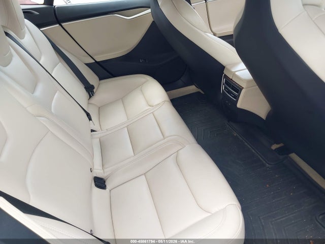 45861794 :رقم المزاد ، 5YJSA1E22JF245245 vin ، 2018 Tesla Model S 100d/75d/p100d مزاد بيع