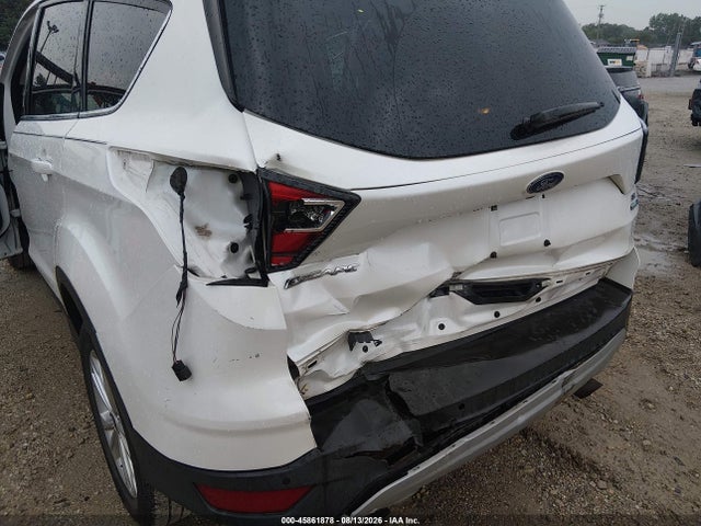 45861878 :رقم المزاد ، 1FMCU9GD2HUA89732 vin ، 2017 Ford Escape Se مزاد بيع