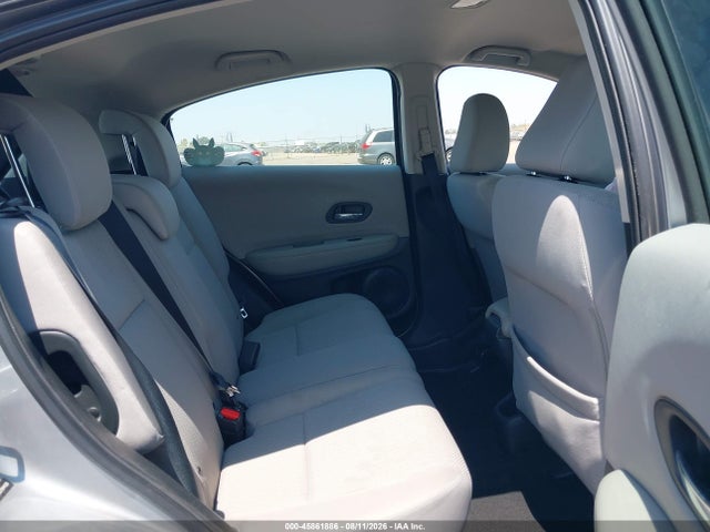 Honda HR-V LX 2017 3CZRU5H3XHG704439 Image 8