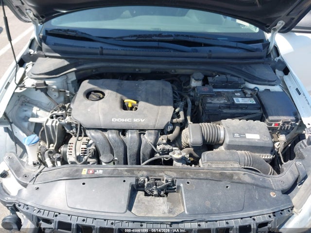 Продажа на аукционе авто 2018 Hyundai Elantra Sel, vin: 5NPD84LFXJH213382, номер лота: 45861895