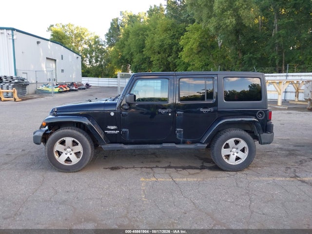45861904 :رقم المزاد ، 1J4BA5H19BL520791 vin ، 2011 Jeep Wrangler Unlimited Sahara مزاد بيع
