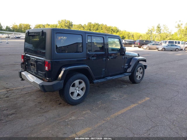 45861904 :رقم المزاد ، 1J4BA5H19BL520791 vin ، 2011 Jeep Wrangler Unlimited Sahara مزاد بيع