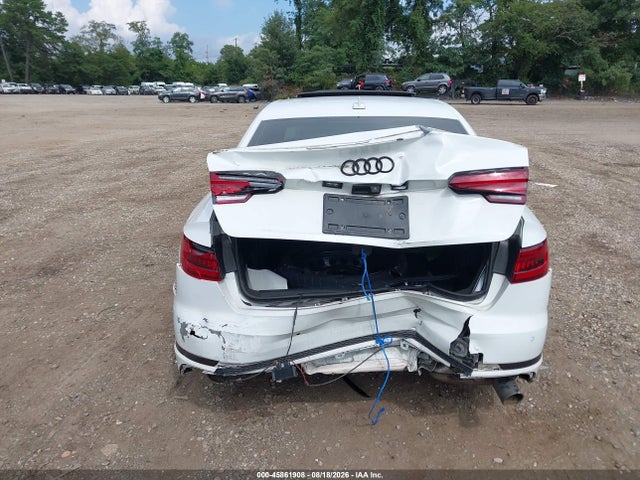 Aukcja sprzedaży 2018 Audi A4 2.0t Premium/2.0t Tech Premium, vin: WAUENAF49JA170843, numer aukcji: 45861908