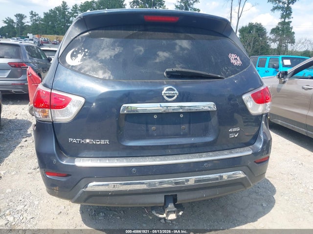 45861921 :رقم المزاد ، 5N1AR2MM7FC700281 vin ، 2015 Nissan Pathfinder Sv مزاد بيع